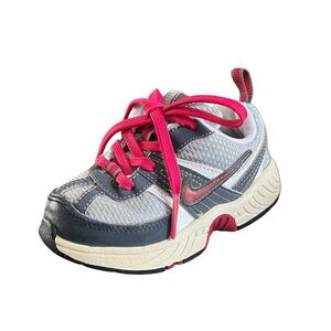 Nike Toddler Gray/Fuscia Lace Up Sneakers Sz 6C